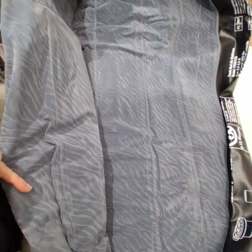 VEVOR TRUCK INFLATABLE AIR MATTRESS FOR SILVERADO, RAM, F SERIES, SIERRA, TITAN, AND TUNDRA TRUCKS - 5.5FT - 5.8FT - GREY/BLACK (MODEL:PK001SS) image 4