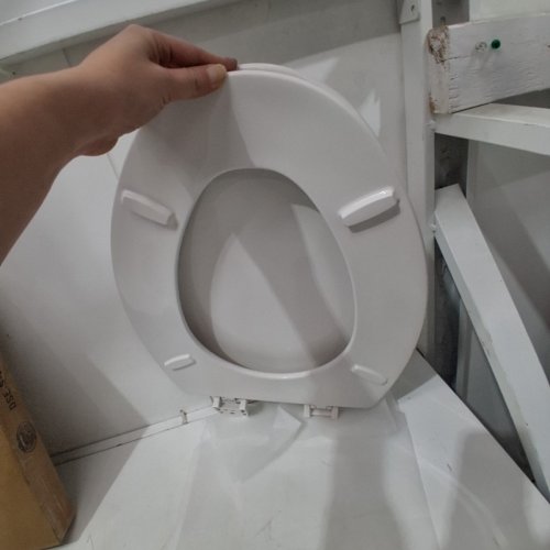 CENTOCO HEAVY DUTY MOLDED PLATIC ELONGATED CLOSED FRONT TOILET SEAT, WHITE (MODEL: DS900-001) image 3