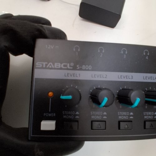 STABCLSTABCL 8-CHANNEL STEREO HEADPHONE AMPLIFIER - 12V - BLACK (MODEL: S-800) image 3