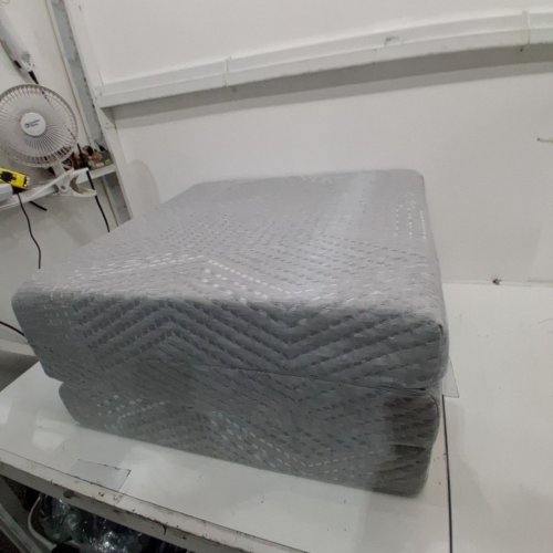 4" TRI FOLD MEMORY FOAM MATTRESS, NARROW TWIN (75" X 25" X 4") - GREY image 2