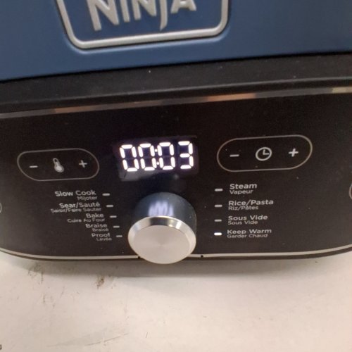 NINJA POSSIBLECOOKER PRO PLUS 9-FUNCTION MULTICOOKER, SLOW COOK, SEAR, SAUTÉ, PROOF, PASTA/RICE - 8.5QT - 1400W (CANADIAN VERSION) - SEA SALT BLUE (MODEL: MC2001C) image 3