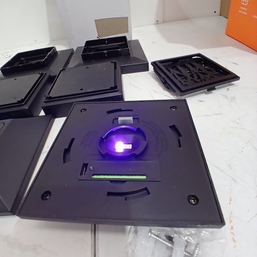 SOLAR POWERED LED LIGHTS WITH MULTIPLE LIGHTING MODES - BLACK image 2