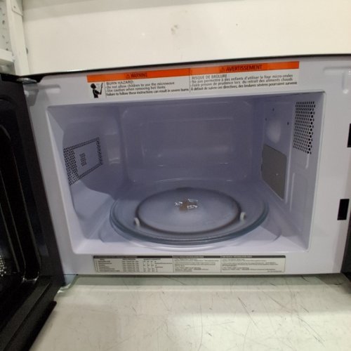 BLACK+DECKER STAINLESS STEEL COUNTERTOP MICROWAVE - 0.7CUFT CAPACITY - 700W - 10″ TURNTABLE - STAINLESS STEEL - (MODEL: EM720CB7-P) image 4