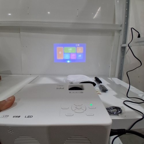 DR.J PORTABLE 1080P WIFI MOVIE PROJECTOR FOR UP TO 170" SCREEN - WHITE (MODEL: PT-06) image 2