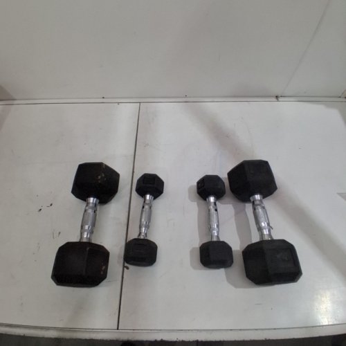 4PC CAP RUBBER COATED HEX DUMBBELL SET INCLUDES 2 X 5LBS & 2 X 20LBS - BLACK (MODEL: SDRSIS-50A) image 2