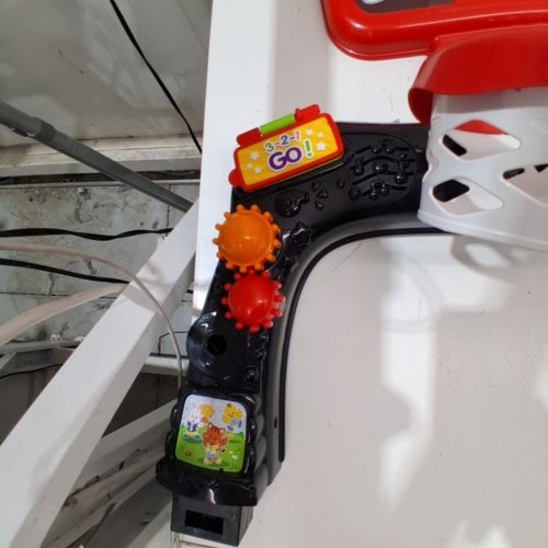 VTECH SMART SHOTS SPORTS CENTER, 2 - IN - 1 KIDS BASKETBALL HOOP AND SOCCER NET - RED/BLACK image 4