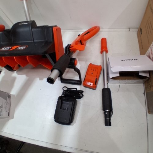 VOLTASK CORDLESS ELECTRIC SNOW SHOVEL WITH 1 BATTERY - 13" - 24V - BLACK/ORANGE (MODEL: CSS001-130OR-CAVK/SS-20B) image 4