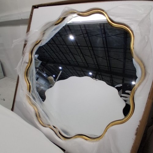 PROHOMEWARE DECORATIVE WAVY SCALLOPED WALL MIRROR - 30" - GOLD (ITEM: QGBL30G) image 5