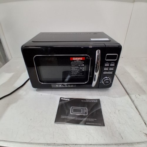 GALANZ RETRO STYLE COUNTERTOP MICROWAVE OVEN - 0.7CU.FT - BLACK - (MODEL: GLCMKZ09BKR09) image 5