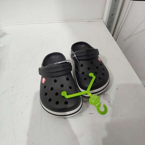 YOUTH CROCS CROCBAND CLOG MULE - SIZE 2 - BLACK image 3