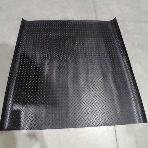 NON-SLIP GARAGE FLOOR MAT - 4FT X 4FT - BLACK image 2