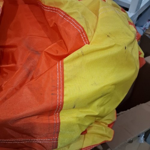 MAXKARE 3 PERSON TOWABLE TUBE - ORANGE AND YELLOW (MODEL: WST-LJ301) image 3
