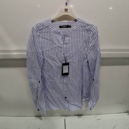 WOMEN'S BARILOCHE COLLAR BUTTON-FRONT SHIRT - SMALL / MEDIUM - 38 - BLUE / WHITE STRIPED (STYLE : CALADERO) image 2