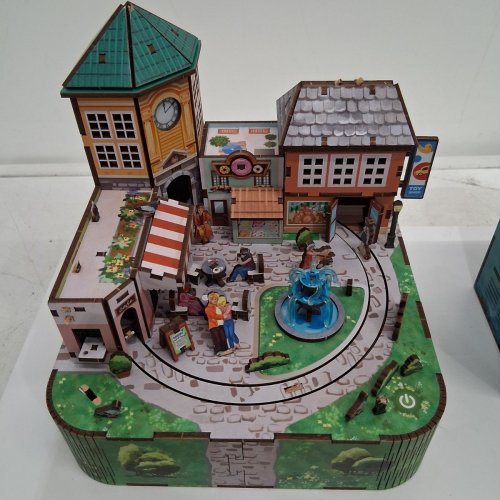 2PC ARKITEC 3D BUILD ARCHITECTURAL MODEL DIORAMAS - 17" X 8" - MULTICOLOR image 5