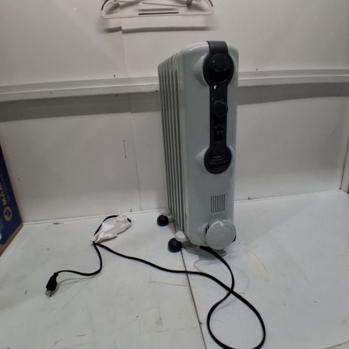 DELONGHI FULL ROOM RADIANT HEATER WITH 3 POWER LEVELS - GREY (MODEL: TRRS0715CA) image 3