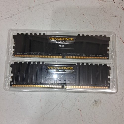 CORSAIR VENGEANCE LPX 16GB (2X8GB) DDR4 DRAM 3200MHZ C16 DESKTOP MEMORY KIT - BLACK (MODEL : CMK16GX4M2B3200C16) image 2
