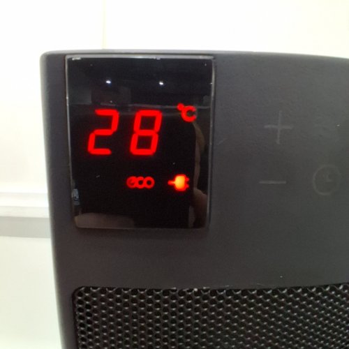 PELONIS 30" DIGITAL CERAMIC TOWER HEATER, 1500W INSTANT HEAT WITH ECO MODE - BLACK (MODEL: PHT30D7BBB) image 2
