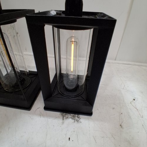 4PK GTX NATURALLY SOLAR POWERED 25LM PATHWAY LIGHTS - 4"X4"X23"- BLACK (MODEL: 1937955) image 2