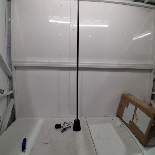 PHILIPS HUE LED RGB FLOOR LAMP WITH APP CONTROL - BLACK (MODEL: 610824) image 4