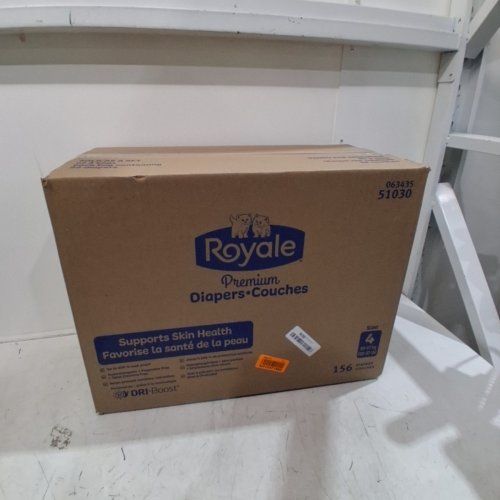 156PK ROYALE PREMIUM DIAPERS - SIZE 4 (22-37LB) - WHITE (MODEL: 51030) image 2