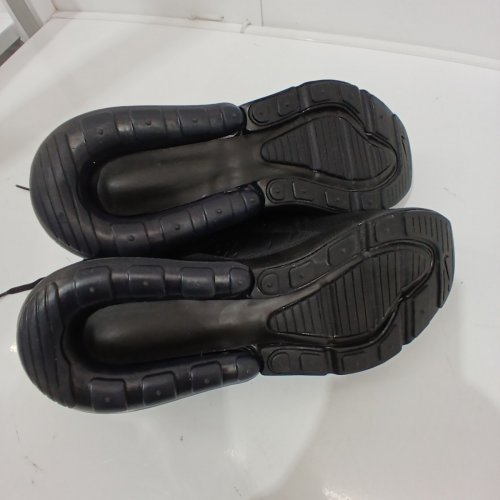WOMENS NIKE AIR MAX 270 SNEAKER - SIZE 10.5 - BLACK (STYLE: AH6789-006) image 4