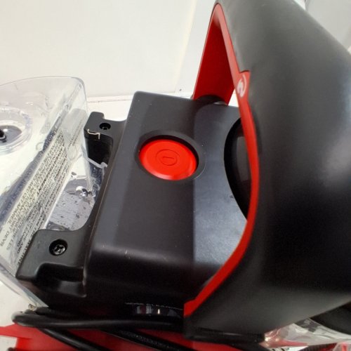 DIRT DEVIL PORTABLE SPOT COMPACT CARPET CLEANER - RED image 2