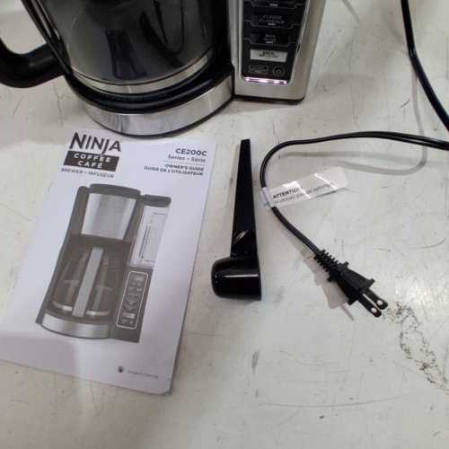 NINJA 12-CUP PROGRAMMABLE COFFEE BREWER -BLACK/SILVER (MODEL:CE200C) image 4