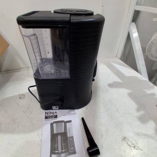 NINJA 12-CUP PROGRAMMABLE COFFEE BREWER -BLACK/SILVER (MODEL:CE200C) image 5