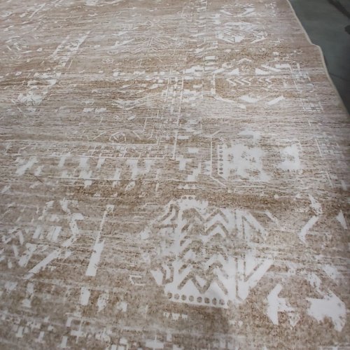 ANTIQUE PATTERNED AREA RUG - 8FT X 10FT - BEIGE AND IVORY image 3