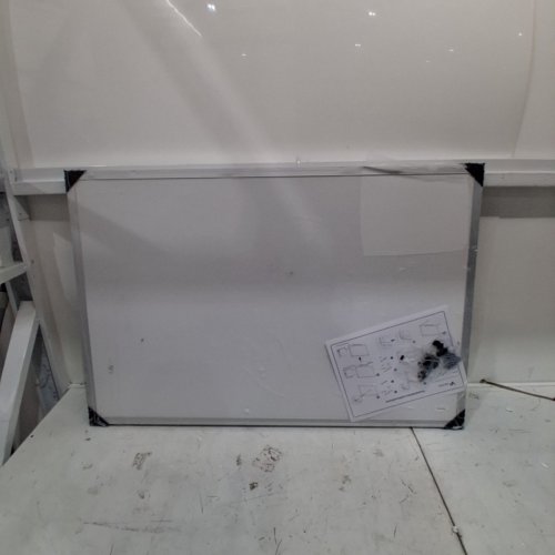 VIZ-PRO CORK AND WHITE MESSAGE BOARD - 3FT X 2FT image 4