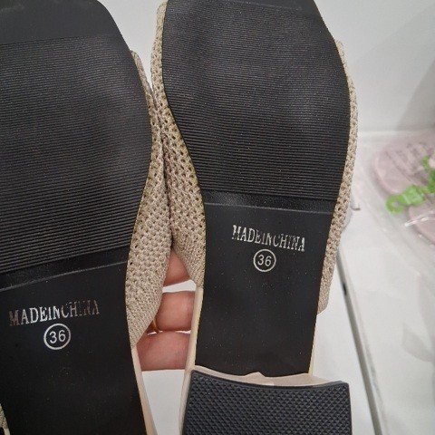 WOMEN'S OPEN-TOE WOVEN MULES - SIZE 6 (EU36) - BEIGE image 3