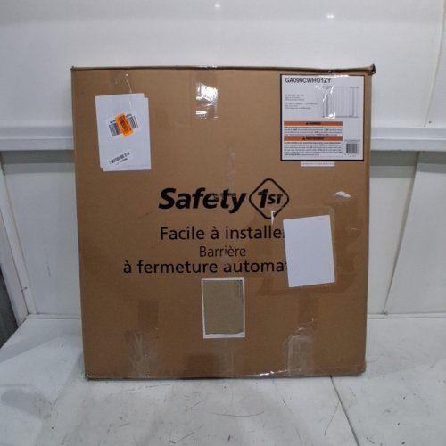 SAFETY FIRST ADJUSTABLE EASY INSTALL AND WALK THROUGH BABY SAFETY GATE - 29"-38" X 28" - WHITE (MODEL: GA099CWHO1ZY) image 4
