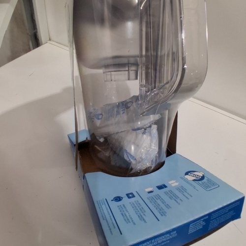 BRITA CHAMPLAIN LARGE 10-CUP PITCHER WITH 2 FILTERS - WHITE (MODEL: 1652023) image 4