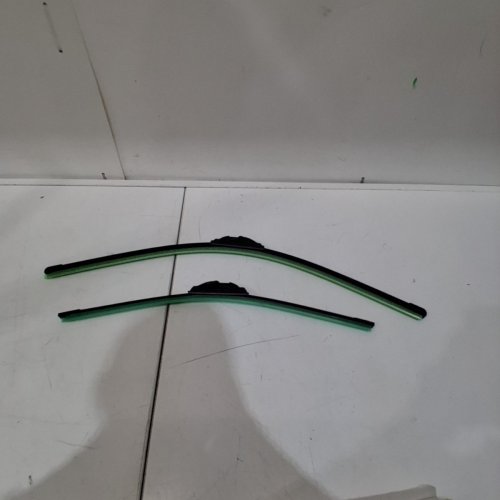 2PC WINDSHIELD WIPER BLADES - 21" / 28" - GREEN/BLACK image 3