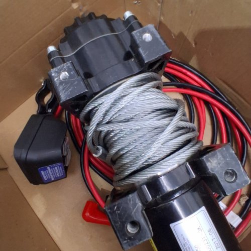 CHAMPION POWER EQUIPMENT POWER WINCH KIT WITH 3000LB CAPACITY - 1.3HP, 12V DC - BLACK (MODEL: 13004) image 3