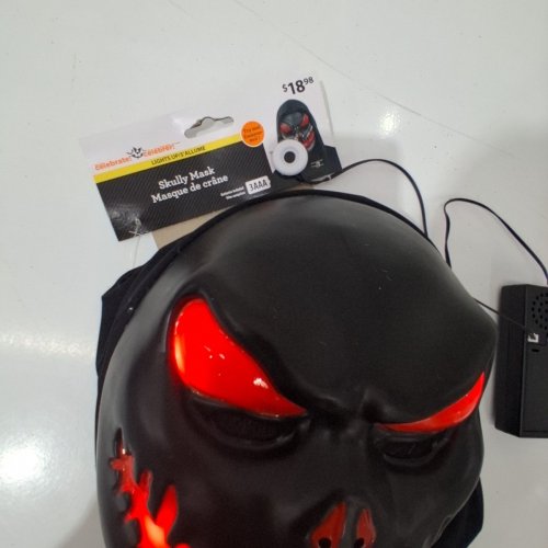 WAY TO CELEBRATE! ADULT LIGHT-UP SKULLY MASK - OSFM - BLACK AND RED image 3