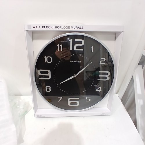 KIERA GRACE CLASSIC QUARTZ WALL CLOCK - 18" - BLACK / SILVER (MODEL: HO85117-8) image 2