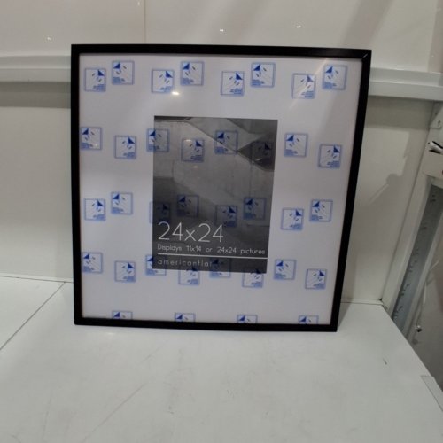 AMERICAN FLAT PLEXIGLASS PICTURE FRAME 24'' X 24'' - BLACK image 2