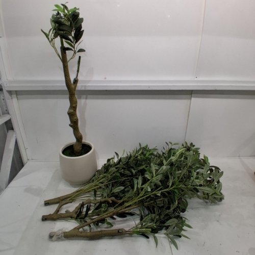 FEELEAD ARTIFICIAL OLIVE TREE WITH PLANTER - 7FT - GREEN image 2