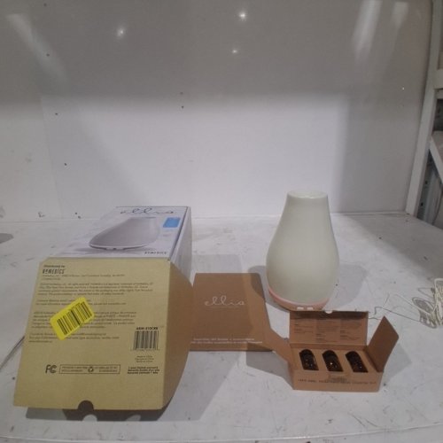 ELLIA BLOSSOM ULTRASONIC DIFFUSER WITH AMBIENT MOOD LIGHTING - WHITE (MODEL:ARM-510GYA-WWX) image 3