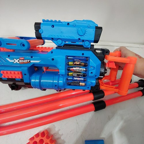ZURU XSHOT INSANITY MOTORIZED GATLING BLASTER WITH TRIPOD STAND AND DARTS - BLUE/BLACK/ORANGE image 2