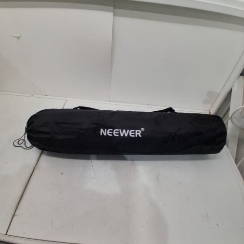 NEEWER 360° OMNIDIRECTIONAL LANTERN SOFTBOX - 26" - SILVER -(MODEL: NS26L) image 3