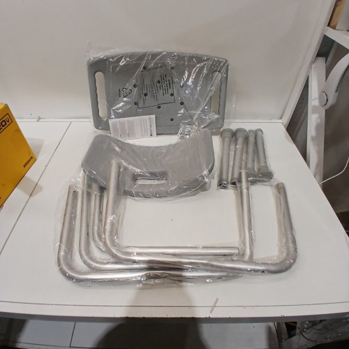 MEDLINE GUARDIAN DELUXE ALUMINUM BATH CHAIR - 400LB CAP - GREY (MODEL: G2-101KRX1) image 2