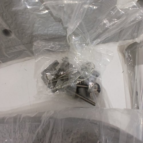 MEDLINE GUARDIAN DELUXE ALUMINUM BATH CHAIR - 400LB CAP - GREY (MODEL: G2-101KRX1) image 3