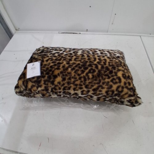 SARO LIFESTYLE GUÉPARD COLLECTION FAUX FUR THROW PILLOW - 12" X 20" - CHEETAH PRINT image 3