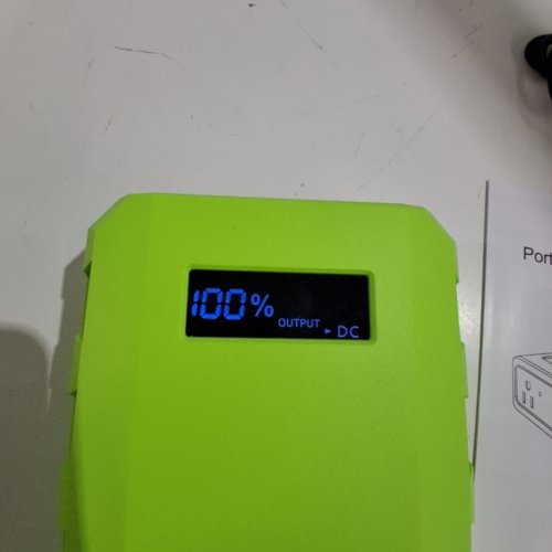 PORTABLE LAPTOP PHONE CHARGER POWER BANK - 88.8WH, 65W, 24000 MAH, AC, DC, USB OUTLETS - GREEN & WHITE (MODEL: HP500S) image 2