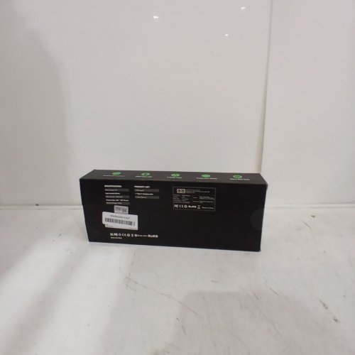 WIRELESS GAMEPAD CONSOLE NOT INCLUDED - RGB FLASHLIGHT - BLACK (MODEL: JC200) image 3