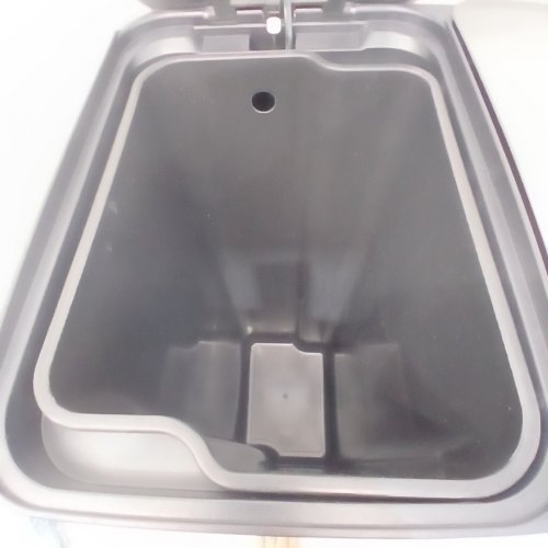 GARVEE DOUBLE-STEP PEDAL BIN WITH TWO CONTAINERS 30L EACH (60L TOTAL) - STAINLESS STEEL (MODEL: PHK_33UVUTRT) image 4