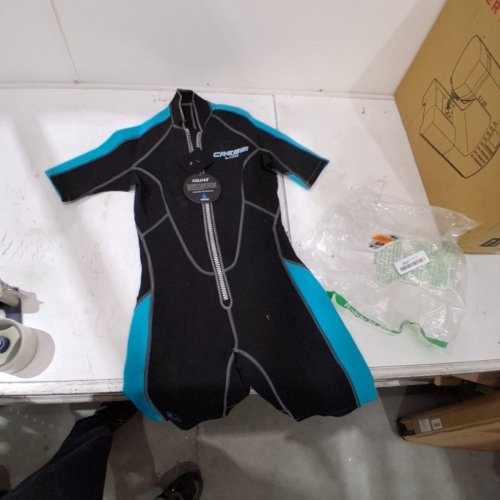 WOMENS CRESSI 2 MM LIDO SHORT SLEEVE SPRINGSUIT WET SUIT - EXTRA SMALL - BLACK/TEAL image 3