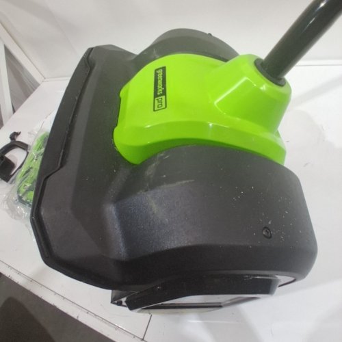 GREENWORKS PRO BRUSHLESS CORDLESS MOTOR SNOW SHOVEL - 80V MAX POWER - 12" - TOOL ONLY - GREEN (model: GLSS80000/2600602) image 4